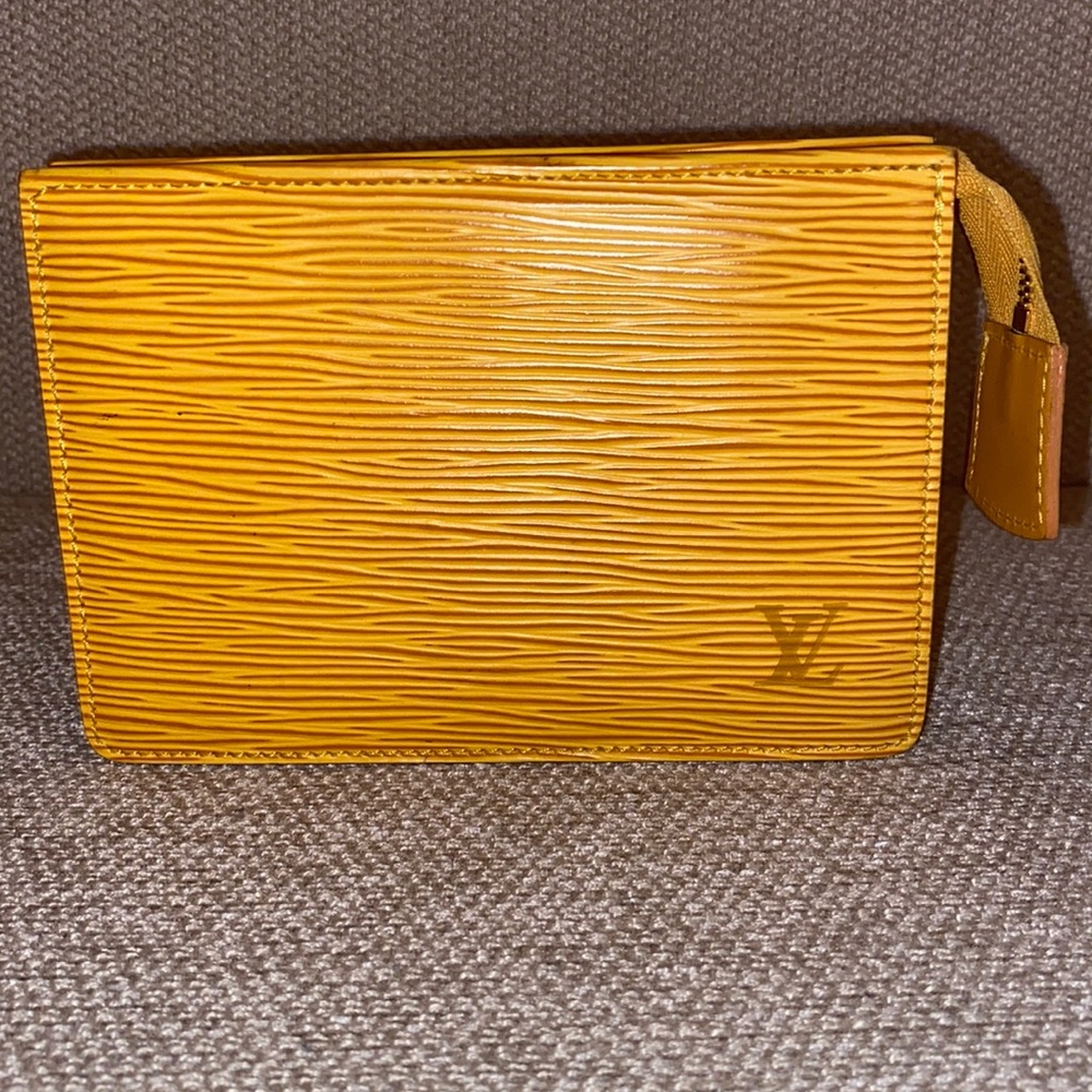 Vintage Louis Vuitton Epy Clutch
